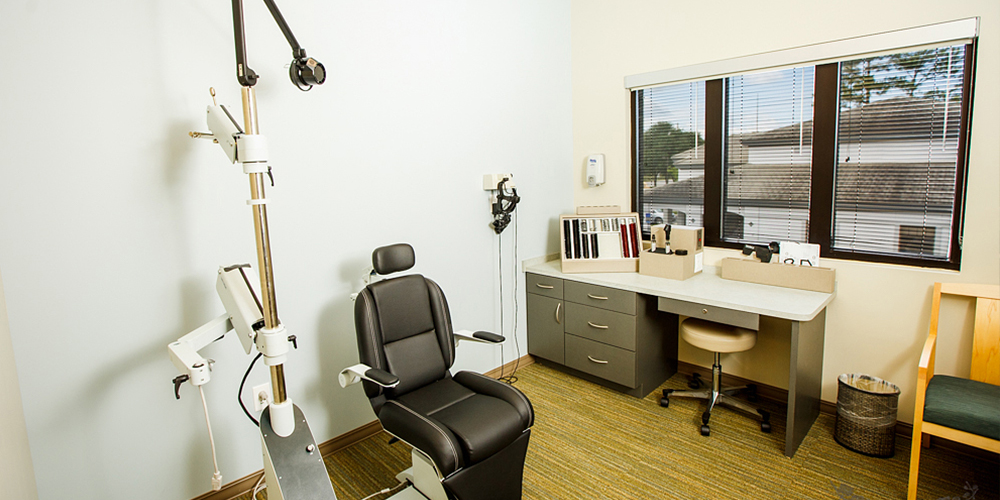 Jacksonville Adult Strabismus Doctor & Surgeon Dr. Dawn Duss